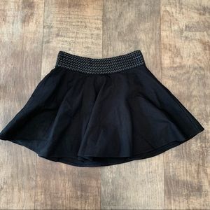 Black skort